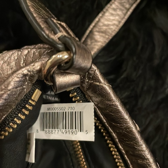 Marc by Marc Jacobs bronze crossbody bag. Quilted bronze leather - Picture 14 of 14